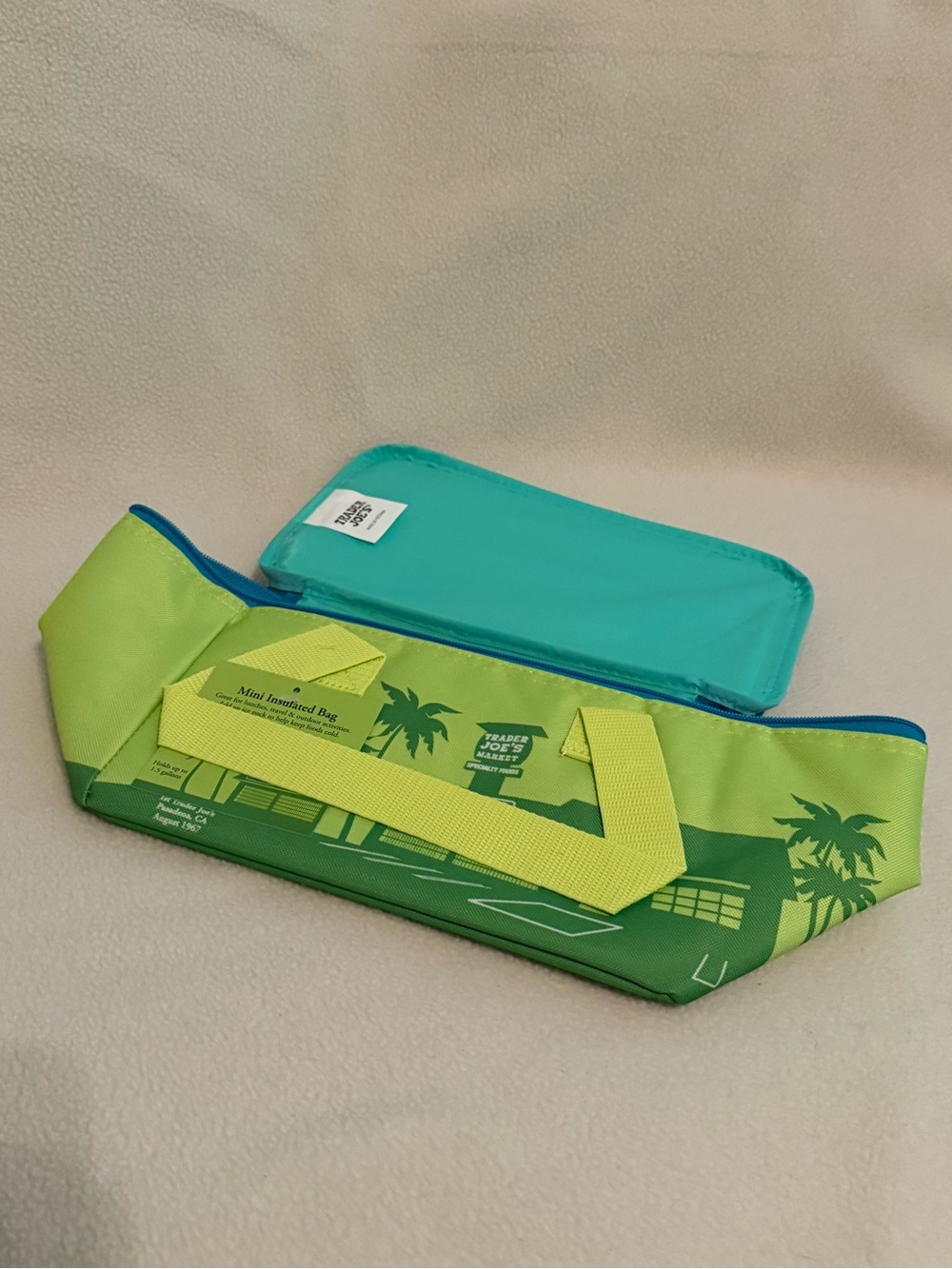 Trader Joe's Mini Insulated Tote Bag - Palm Green Summer 2026 Limited Edition
